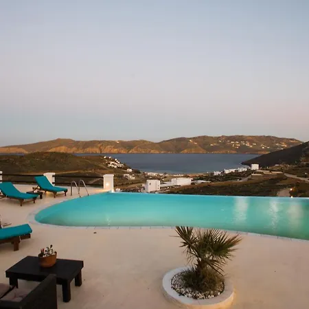 Paradiso Panormos *