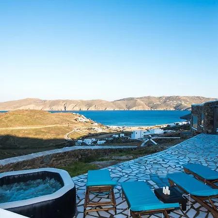 Paradiso Panormos Villa